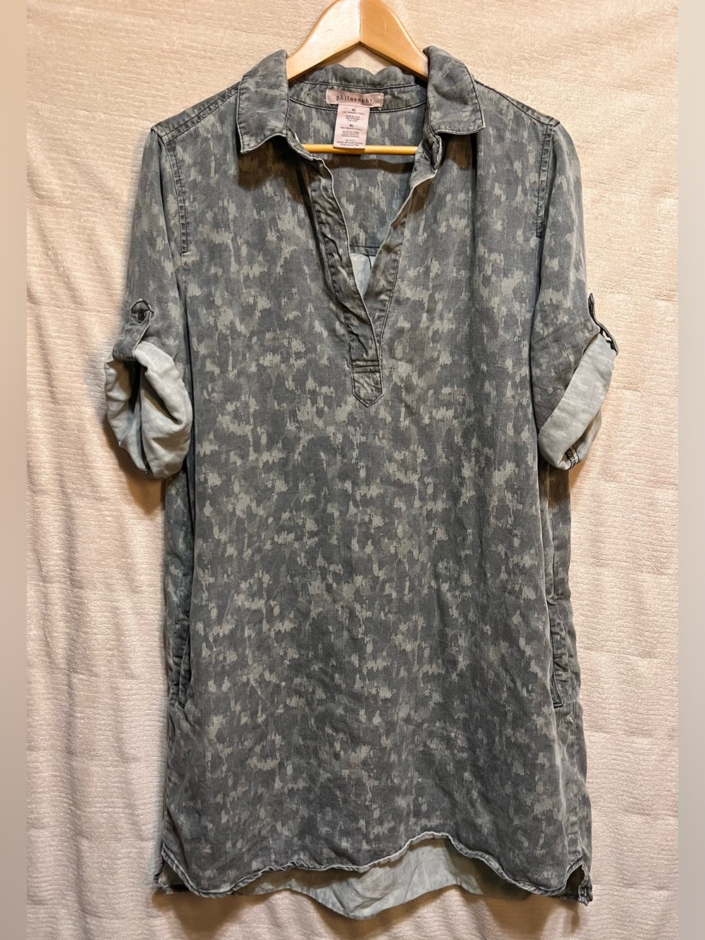 Philosophy Mineral Washed Gray Patterned Roll Tab Tunic XL